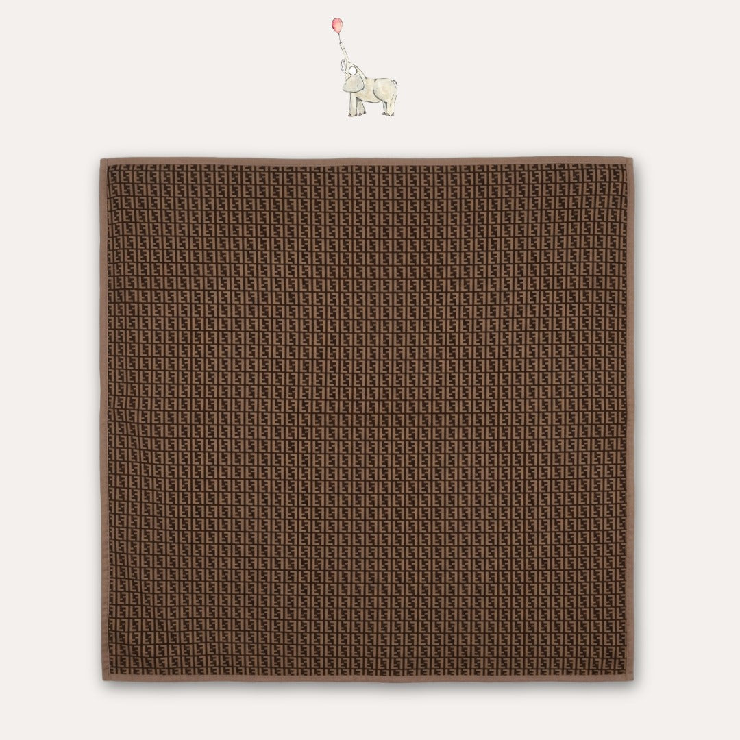 Kekeyo FF Knitted Blanket